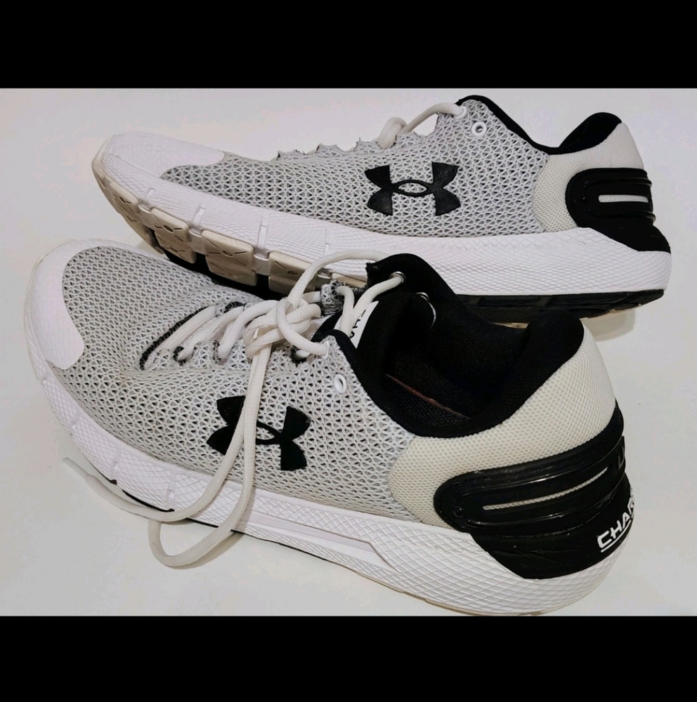 Men's UNDER ARMOUR Shoes "Charged" Size 13